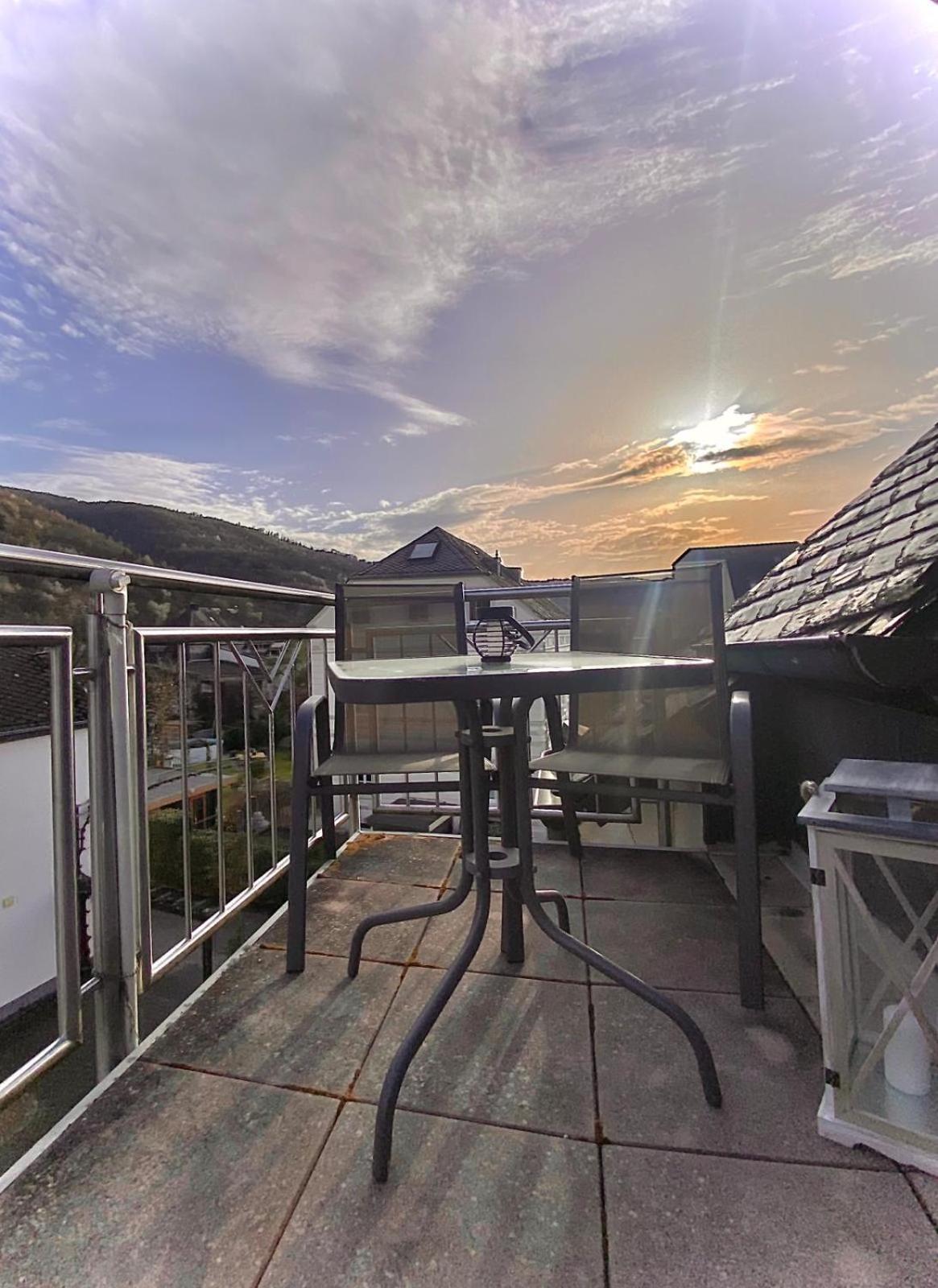 Ferienwohnung Mendgen Bernkastel-Kues Exterior foto