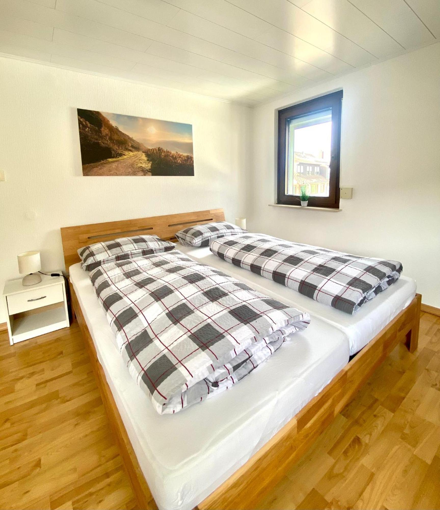 Ferienwohnung Mendgen Bernkastel-Kues Exterior foto